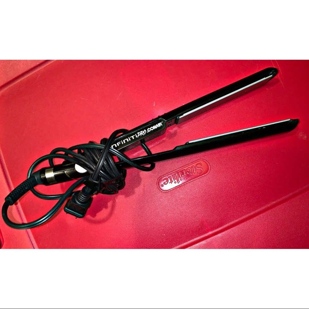 Hair straightener